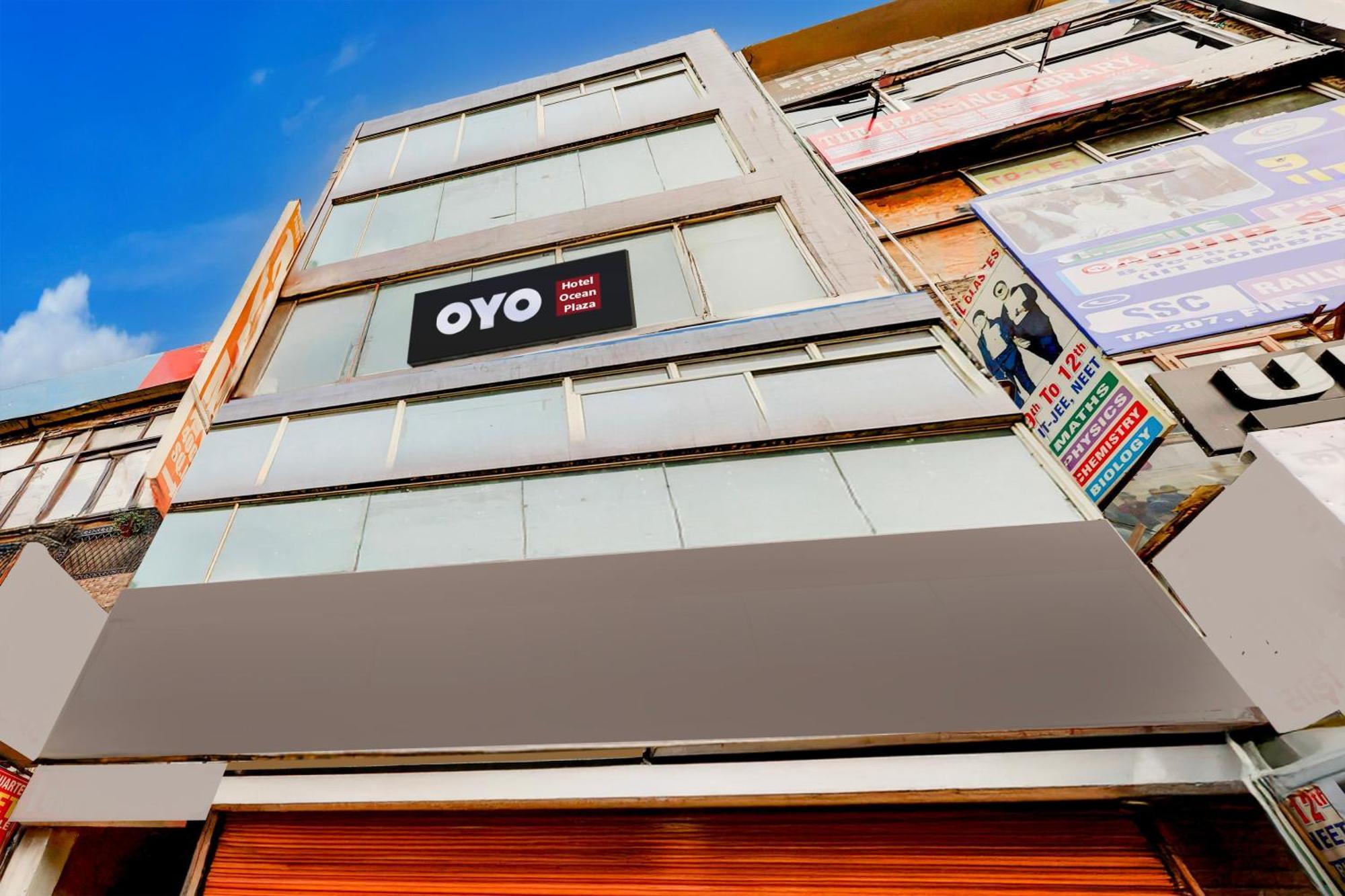 Hotel O Ocean Plaza New Delhi Exterior photo